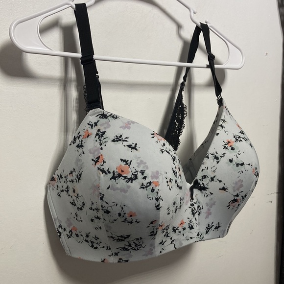 CACIQUE Floral Wireless Bra Sz 34DDD - Picture 2 of 14